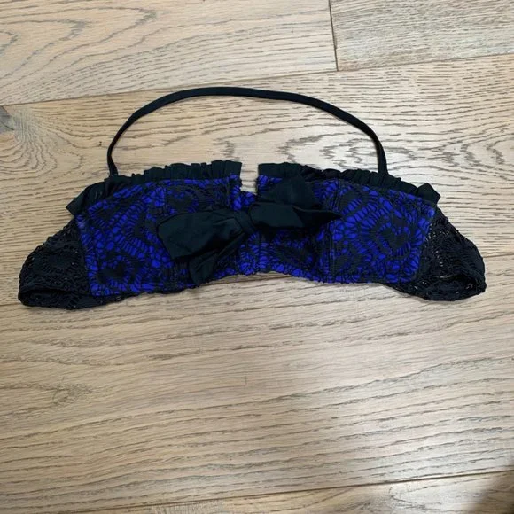 Betsey Johnson Love Lace Crochet Matching Bikini Set - Picture 8 of 16